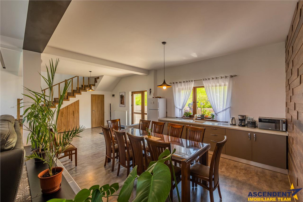 FILM! Distinctie pe arena spataculoasei naturii, Bran, Funda