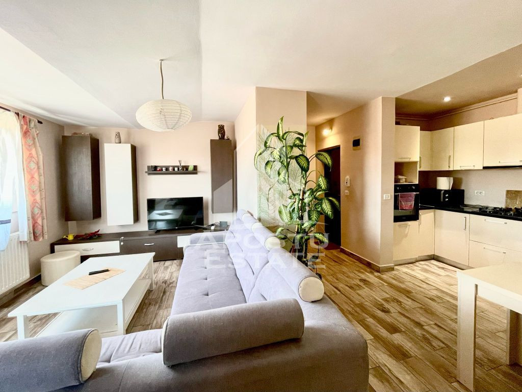 Apartament cu 2 camere, zona Bou Rosu