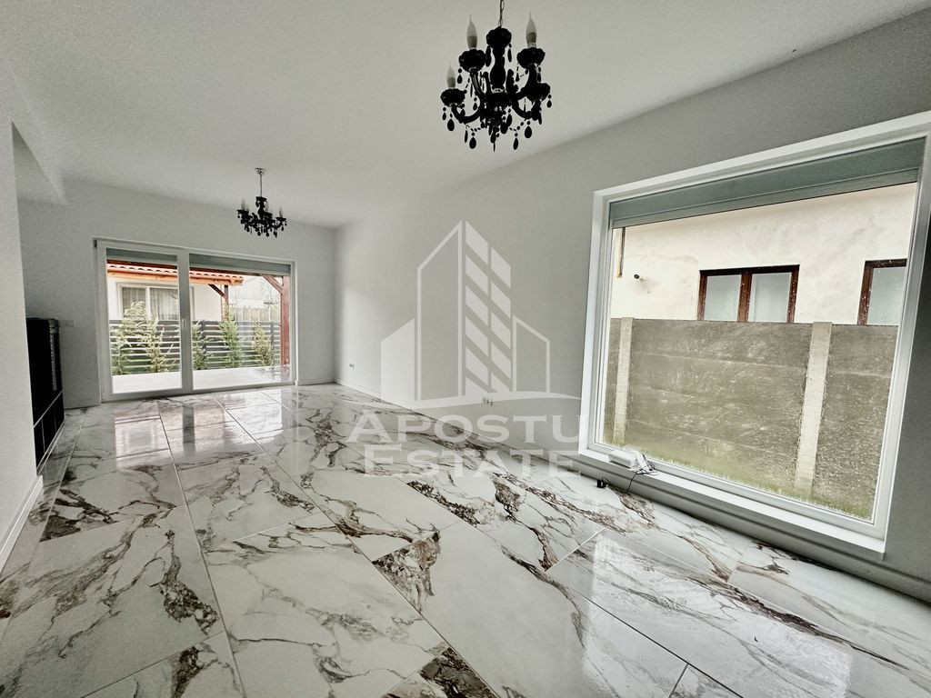 Duplex cu 5 camere, partial mobilat, la asfalt in Giroc