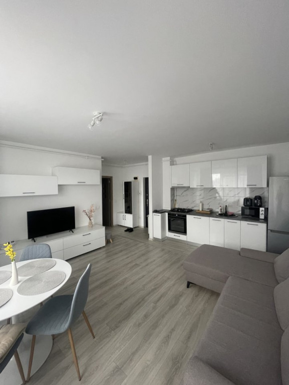 Apartament de vanzare cu 2 camere, 41 mp, zona Marasesti