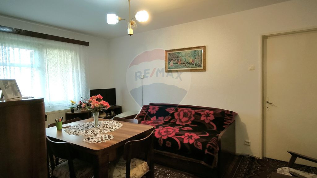 Apartament doua camere parter- Vitrometan