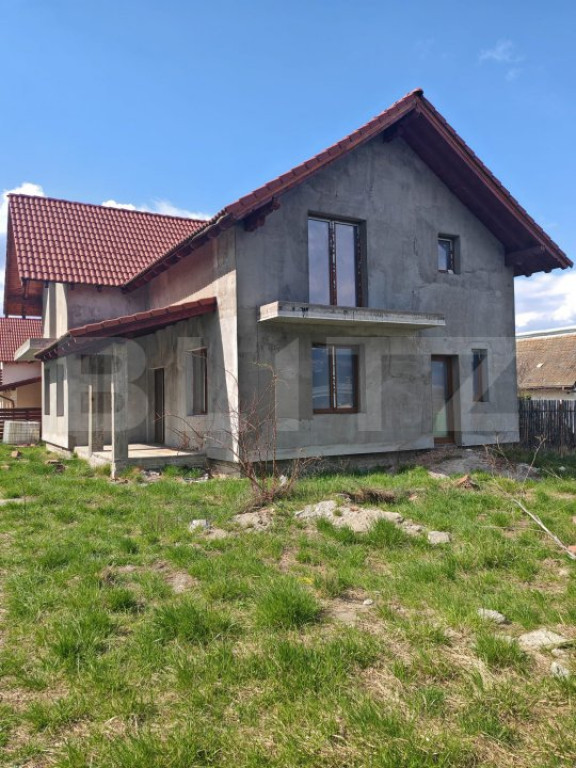 Casa de vanzare cu 5 camere in Rasnov - Brasov