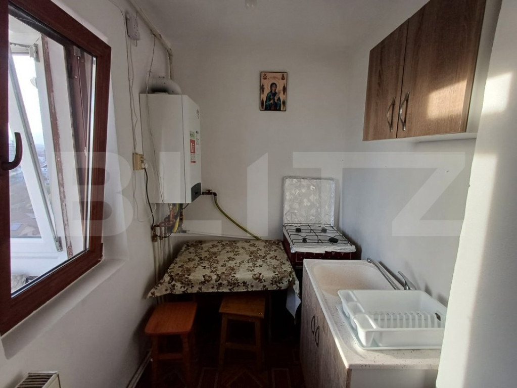 Inchiriere garsoniera, cu suprafata de 29 mp, in zona Plopil