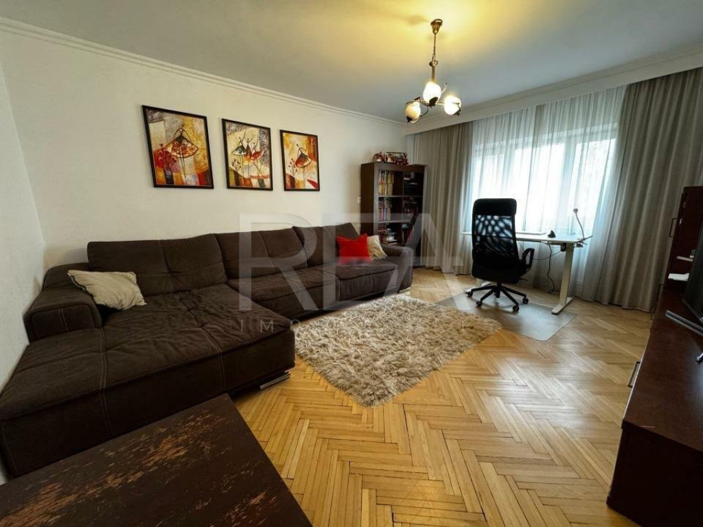 3 Camere | Centrala proprie | Bloc Reabilitat Zona Nerva Tra