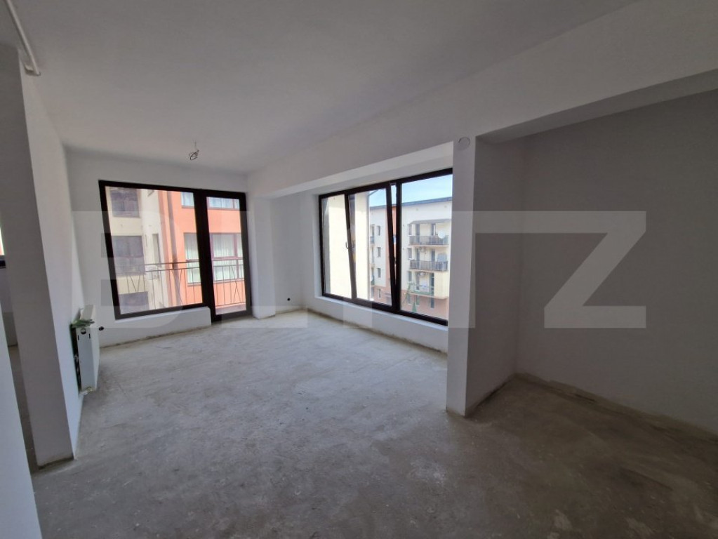 Apartament decomandat, 3 camere, intermediar, garaj, Zona Te