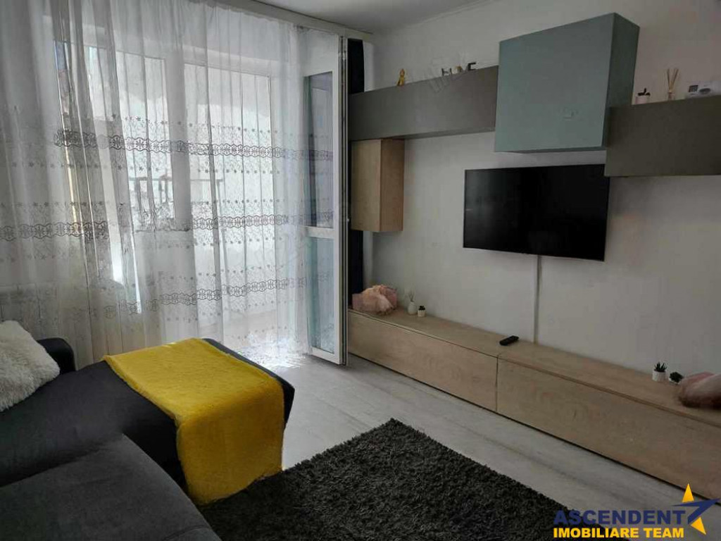 Decomandat, 2 locuri parcare, Astra, Brasov