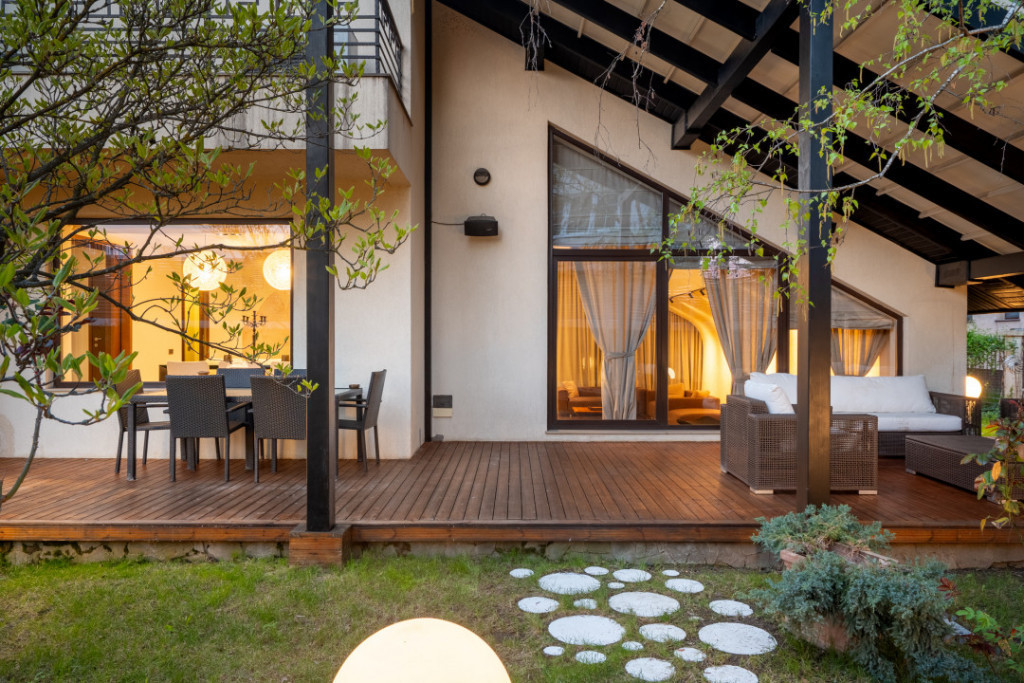 IANCU NICOLAE – COMPLEX TRAIAN, VILA 350 MP, LOT 750 MP!