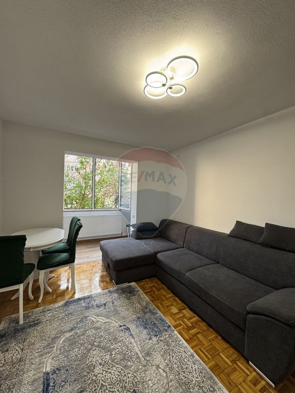 Apartament complet renovat și mobilat, Str. Luduș