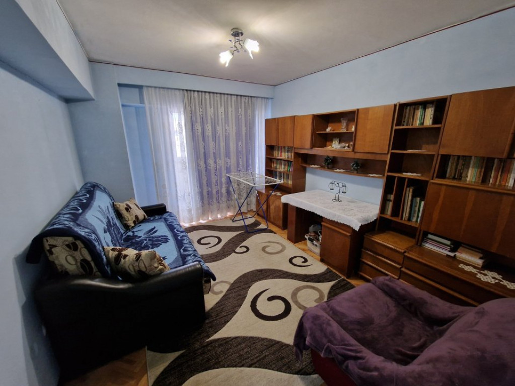 Apartament de vanzare cu 2 camere, 54 mp, zona Alecsandrii