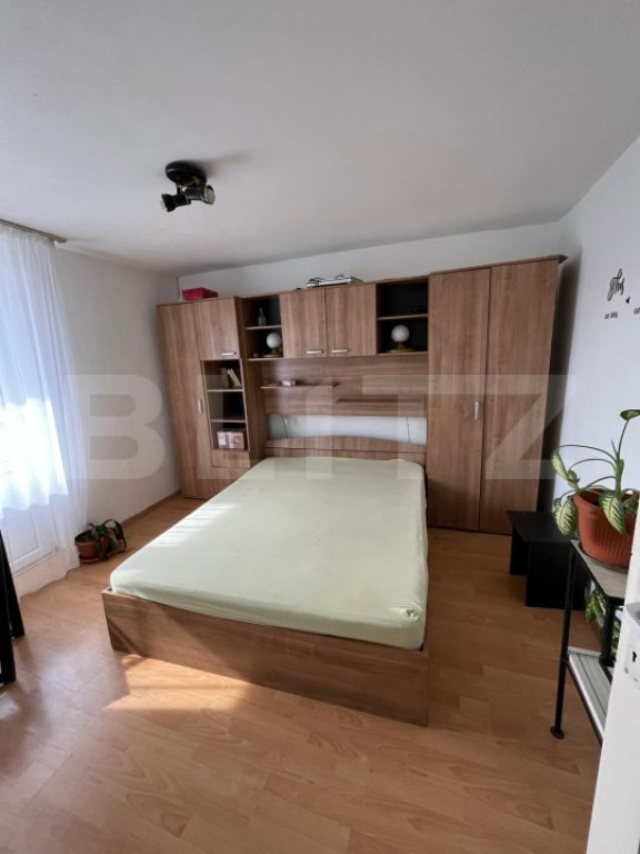 Apartament spațios cu 4 camere, 90 mp utili + balcon, zona