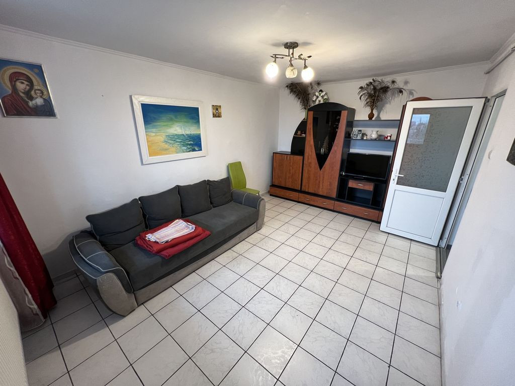 Apartament 2 camere zona Tomis 3