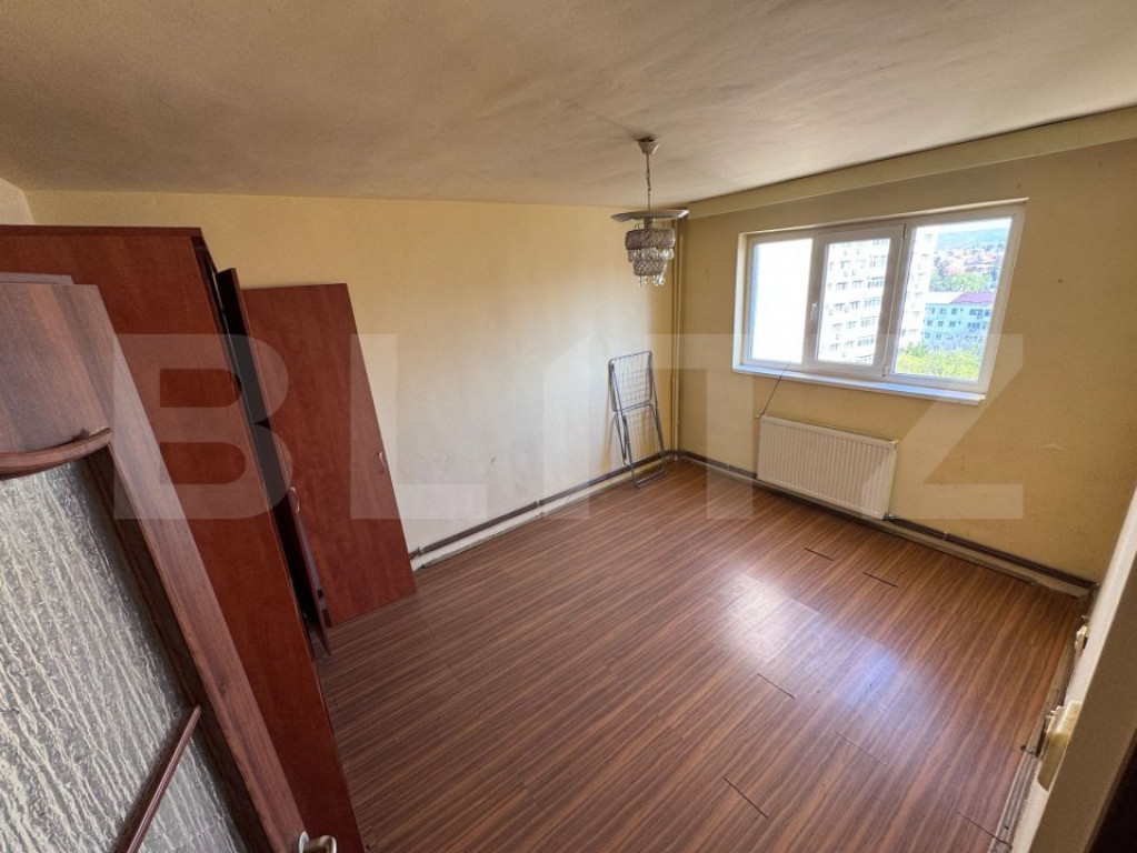 Apartament de inchiriat cu 3 camere, 62 mp, zona Micro 6