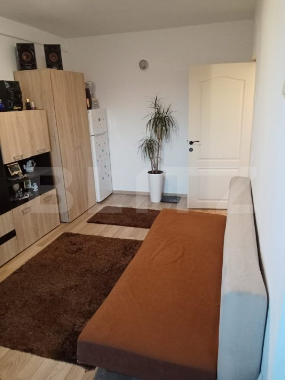 Garsoniera renovata complet, 24 mp, balcon, zona Marasti