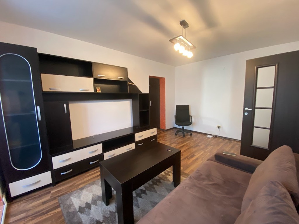 Ap 2 camere, Expo Parc, mobilat, 1500 RON