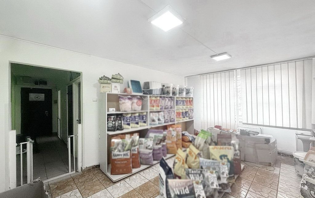 Vad Comercial Ridicat, Vizibilitate maxima