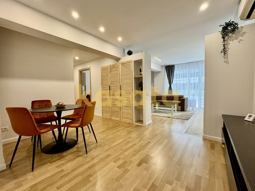 De inchiriat apartament cu 3 camere - ansamblu rezidentia...