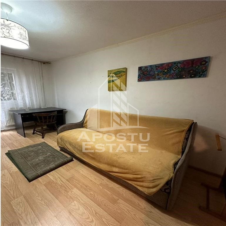 Apartament cu o camera, zona Telegrafului