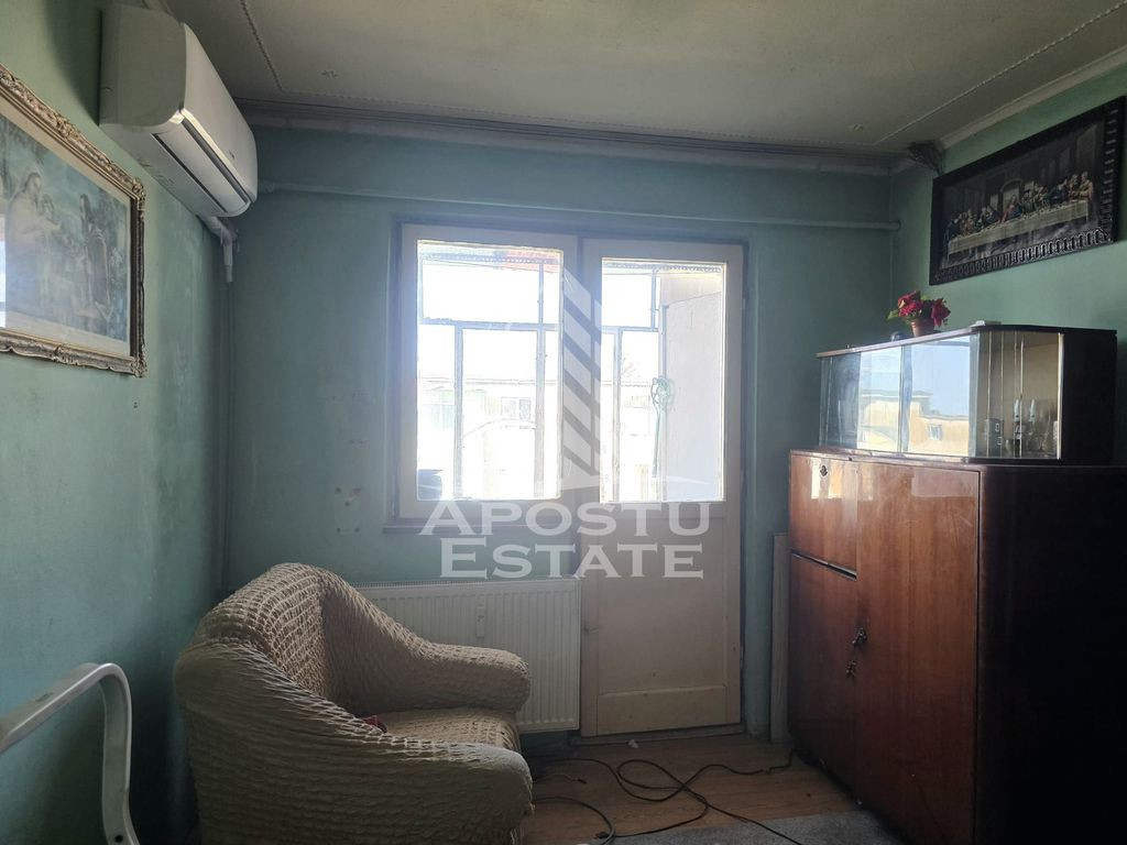 Apartament cu 2 camere, in zona Fortuna, Arad.