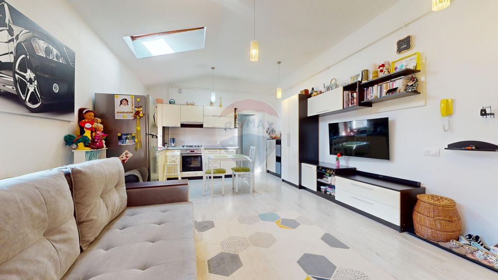 Apartament cu 2 camere, plin de căldură și lumină. Co...