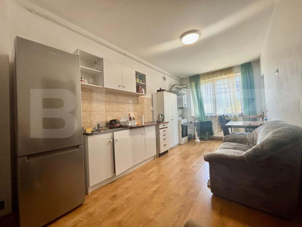 Apartament decomandat, 37 mp, imobil nou, parcare, zona Vivo