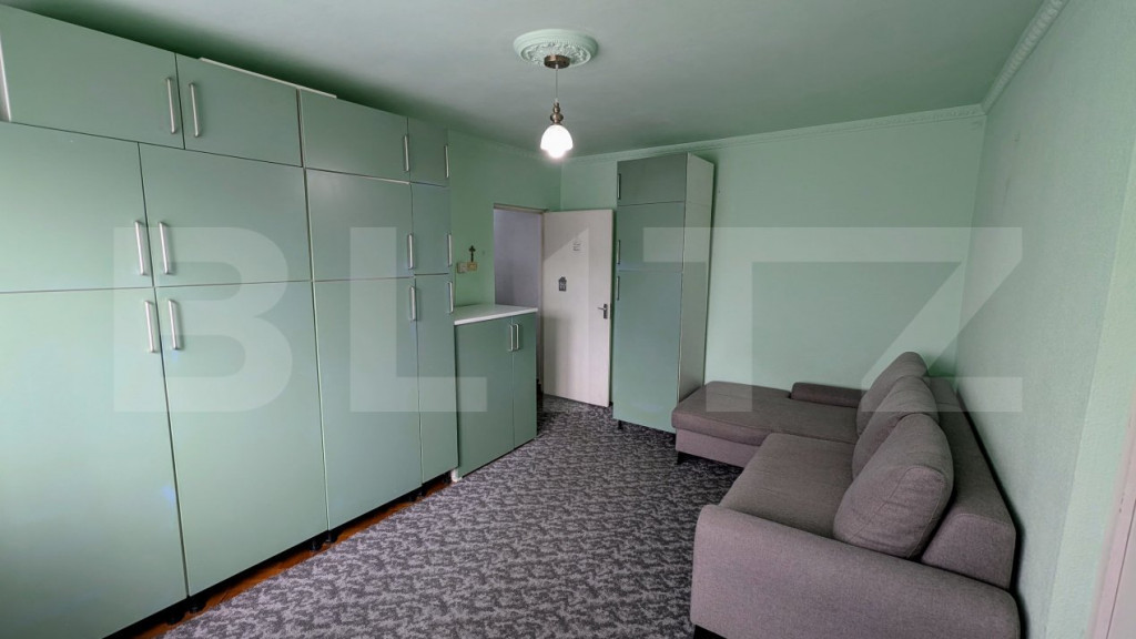 Garsoniera de vanzare, 36 mp, zona cetate