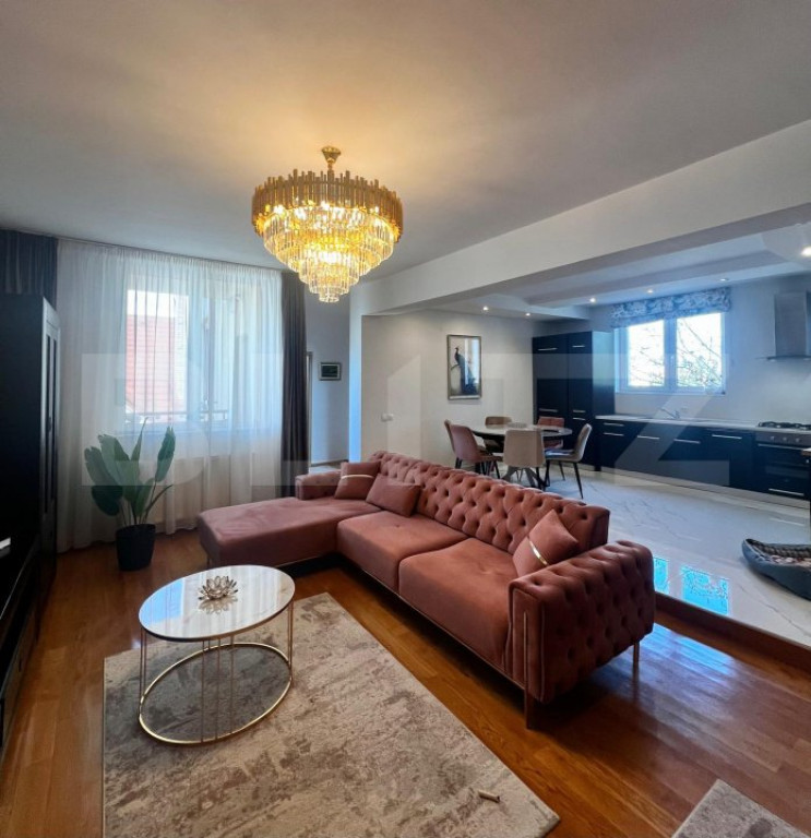 Apartament spatios cu 3 camere, 93 mp, parcare, zona Gheorgh