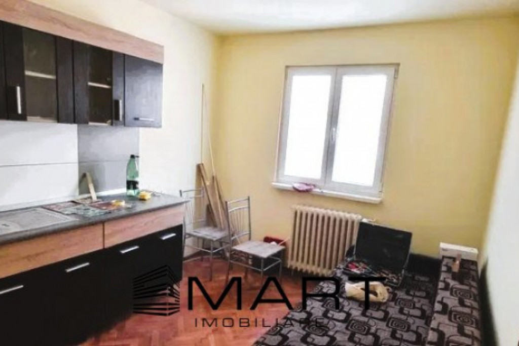 Garsoniera decomandata Mihai Viteazu