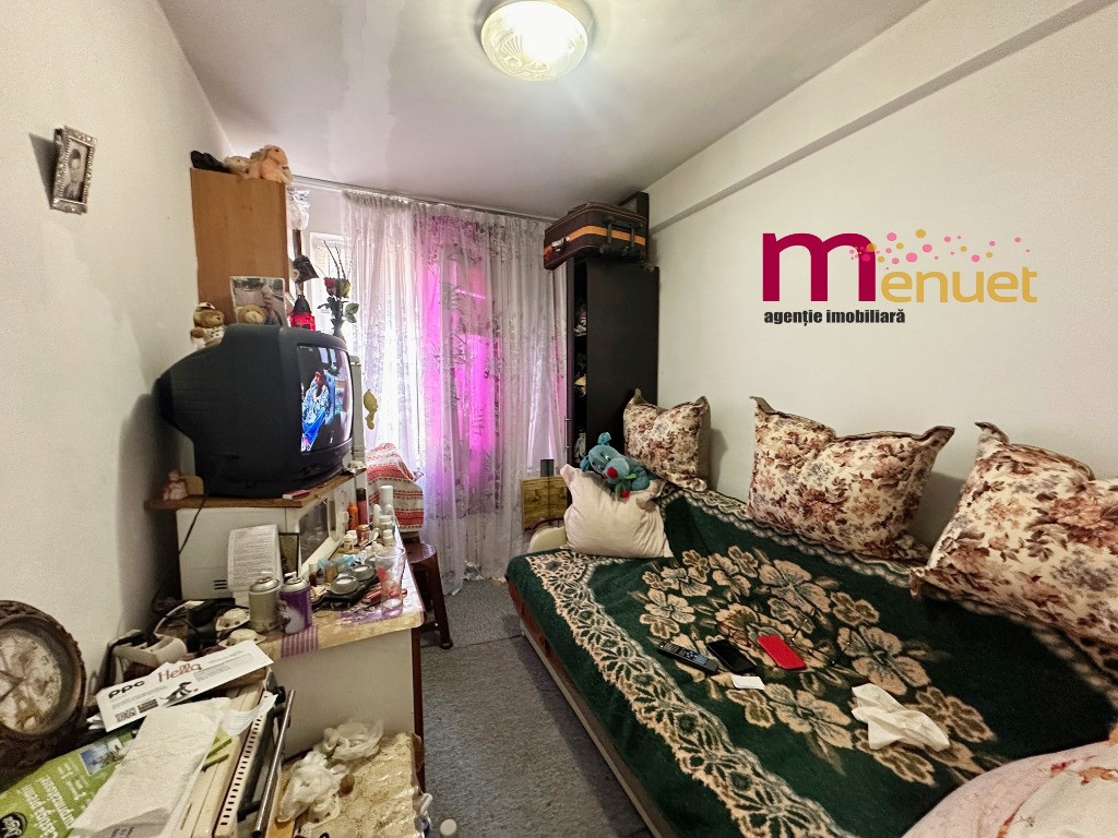 Garsoniera confort 2 , zona Vest ,etaj 1