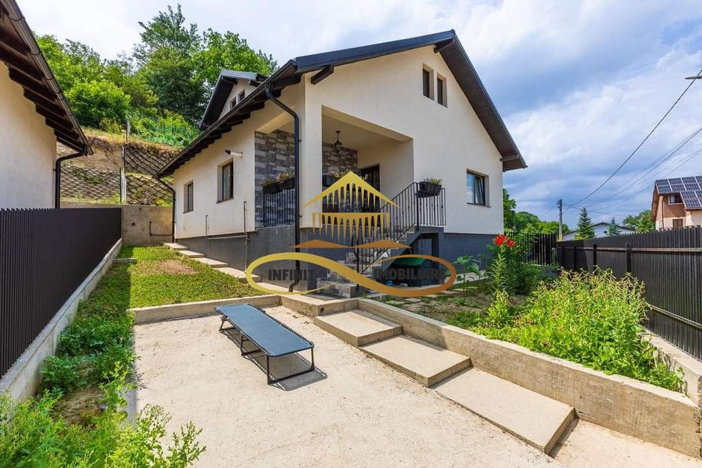 Casă de închiriat – locul perfect pentru liniștea ta!