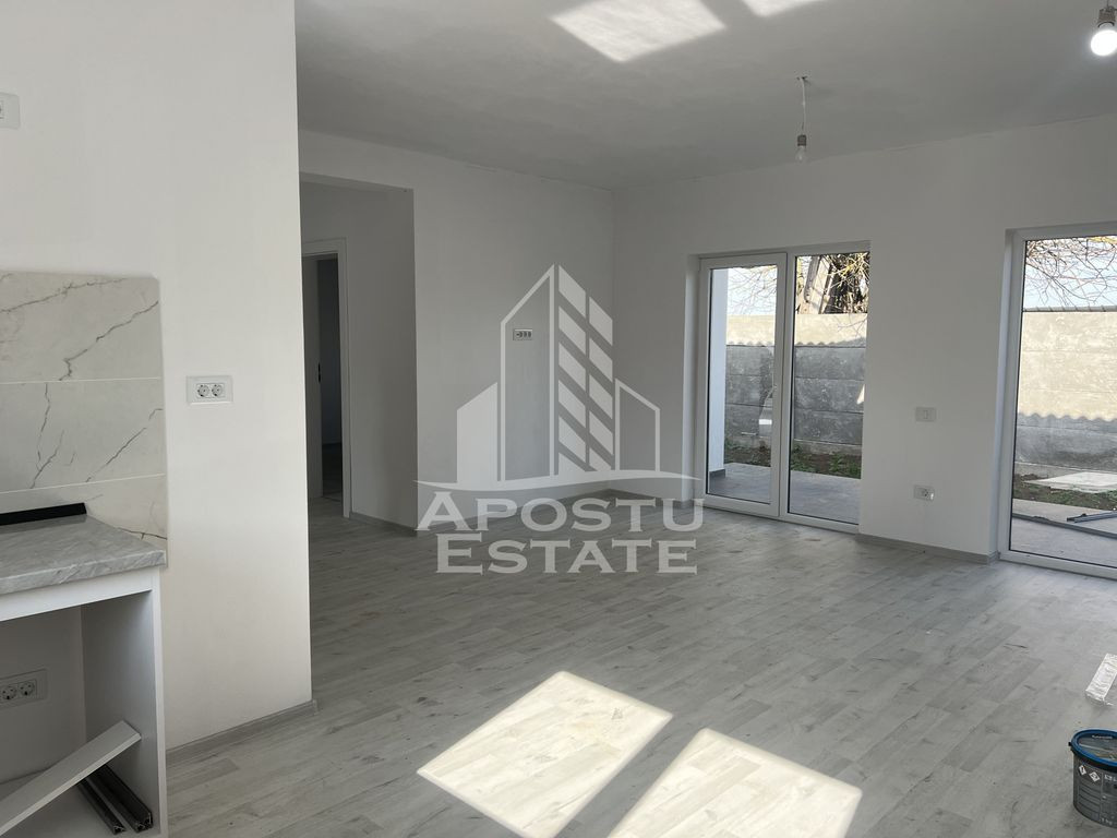 Duplex cu 3 camere, pe parter, in Sanandrei
