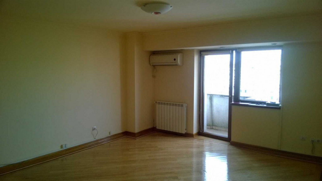 Apartament de 4 camere -Piata Alba Iulia-Unirii ( 119 Mp si