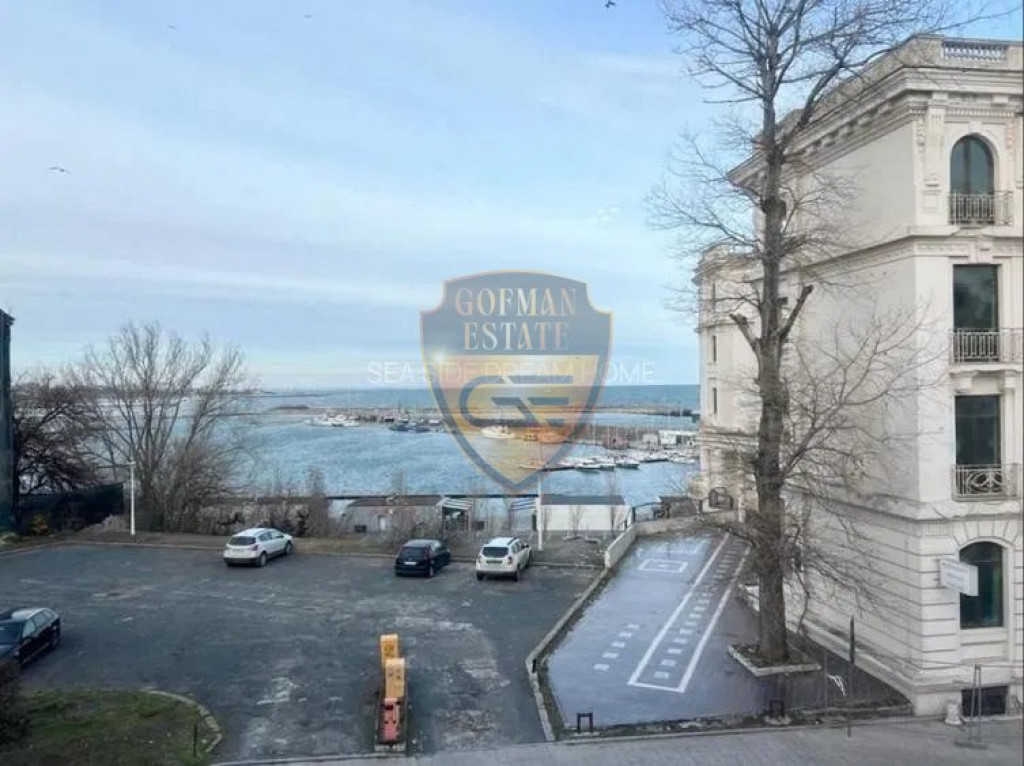 2 Cam, Peninsula, Vedere Portul Tomis