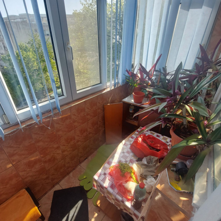 Apartament 3 camere situat in zona Tomis Nord zona Tic.Tac