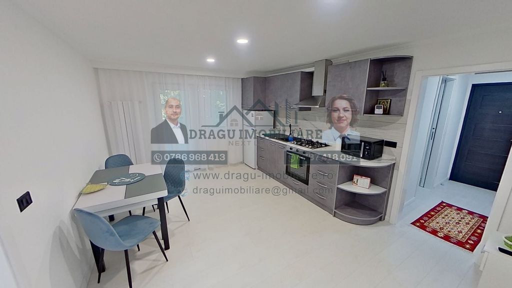 Apartament Adjud/Central/Etajul 1 vis a vis de Parcul Cen...