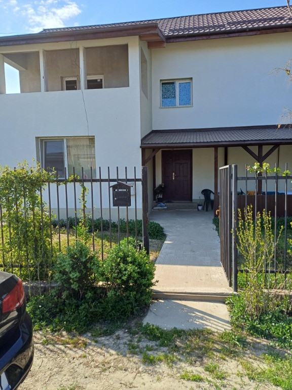 Cornetu,Vilă,suprafață construită 135mp,5 camere,2 grupuri sanitare