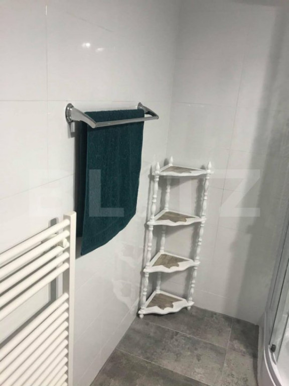 Apartament cu 2 camere, decomandat, zona Independentei, Trai