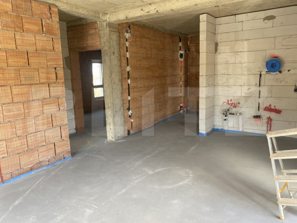 Apartament cu 3 camere, 65 mp, decomandat, zona Porolissum