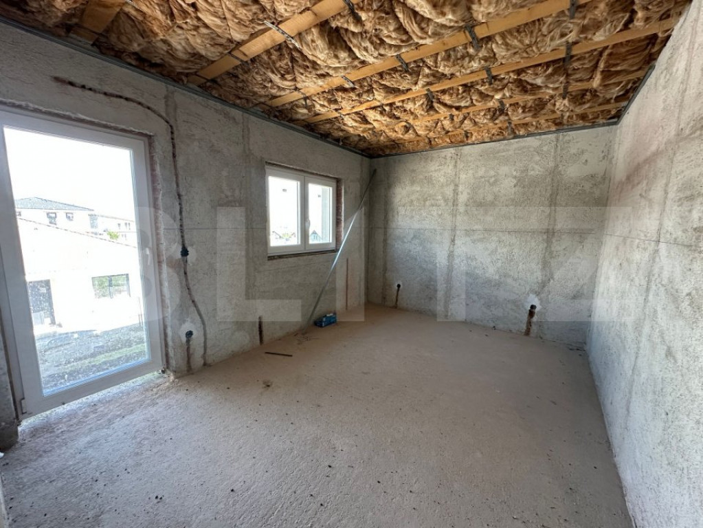 Casa individuala cu 5 camere,354 mp teren,Zona Micesti