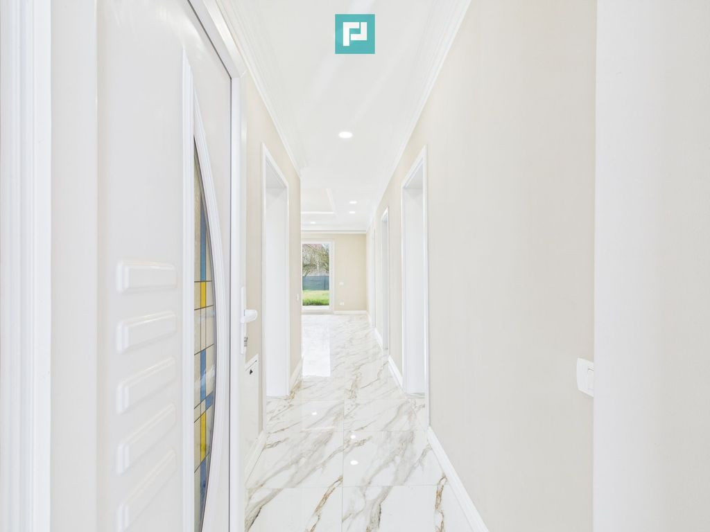 Duplex pe parter, 4 camere, Recaș