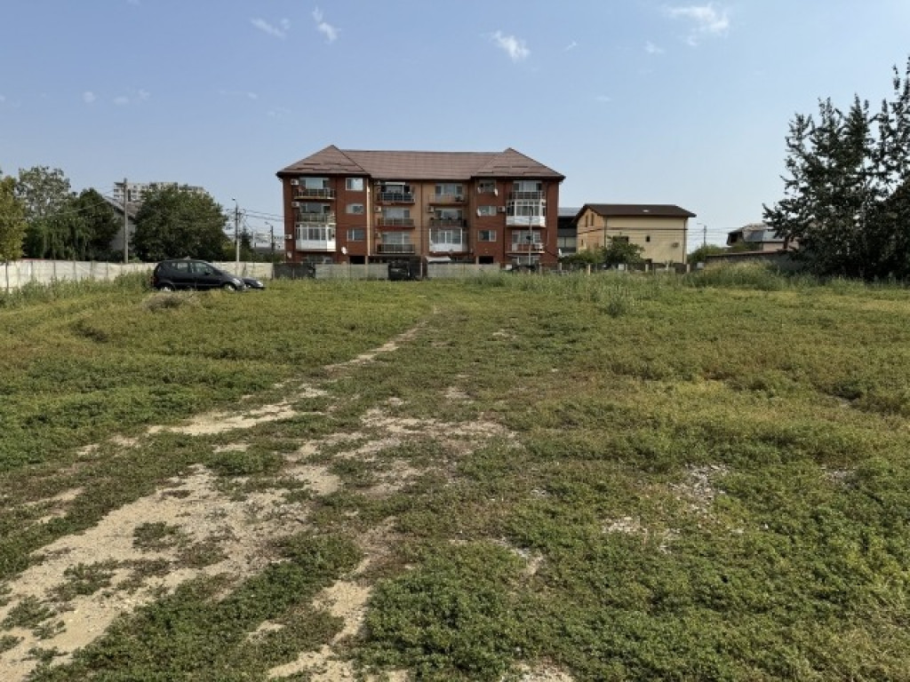 Teren de vanzare in Colentina, deschidere 32ml, 1854 mp, 556.200 euro