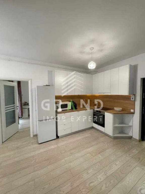 Oportunitate!Ap 2 camere/Semicentral/Paris/ 50 mp/ Parcare s