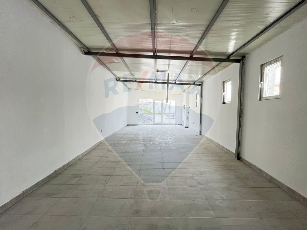 Spațiu comercial 60 mp de inchiriat în zona Vitan