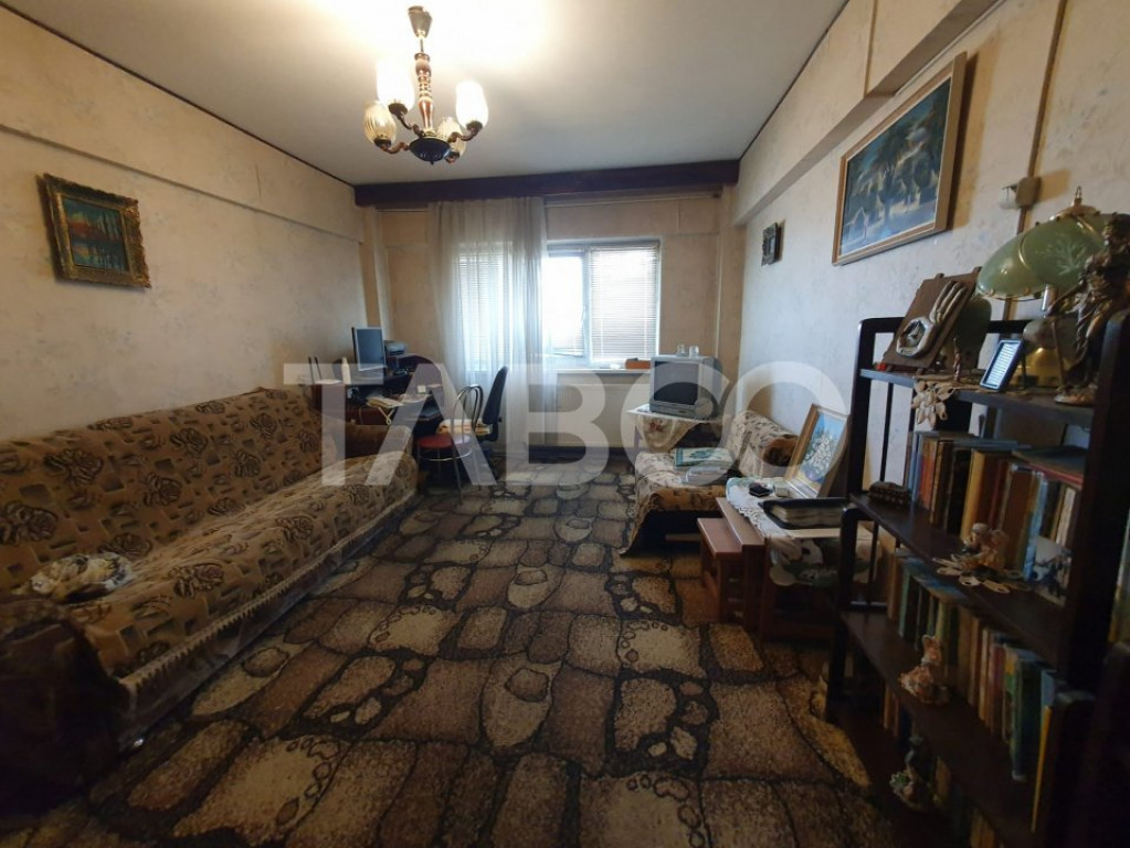 Apartament de inchiriat 3 camere complet mobilat utilat zona