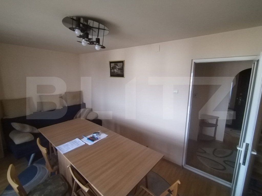 ???? Apartament de vanzare cu 3 camere, 50 mp, zona Micro 4