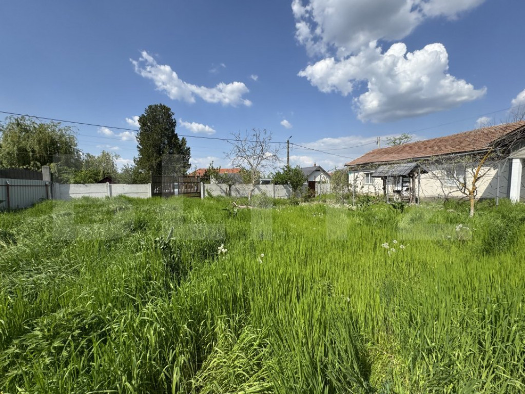 Teren intravilan, 1843 mp, front 32 ml, zona Sarbatoarea