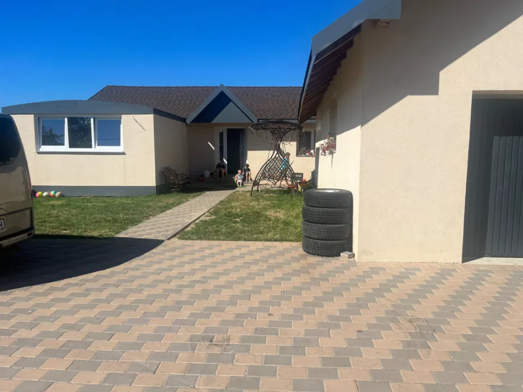 Casa pe parter Zona Mitoc