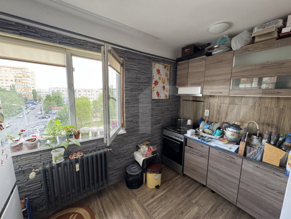 Ocazie! Apartament 2 camere open space, Renovat, Et 4 zona V