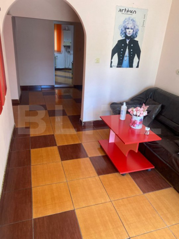 Spatiu comercial, 72 mp, zona Calea Moldovei