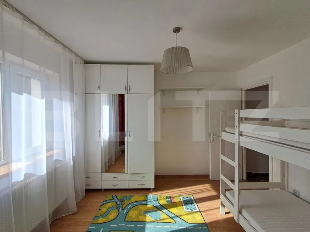 Apartament cu 2 camere, decomandat, 40 mp, zona Gruia