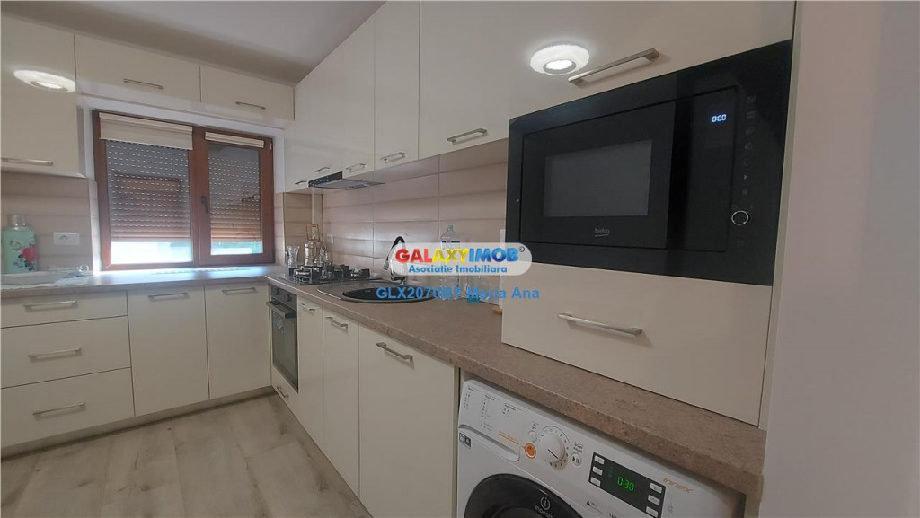 Apartament lux la cheie 3 camere, ultracentral 80 mp.teren!